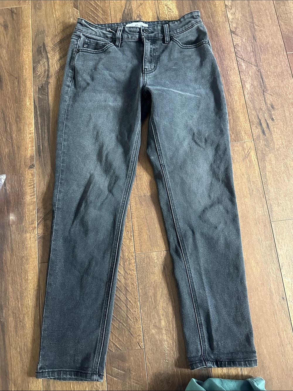 Black Straight-Leg Jeans KanCan Jeans Size 3/25